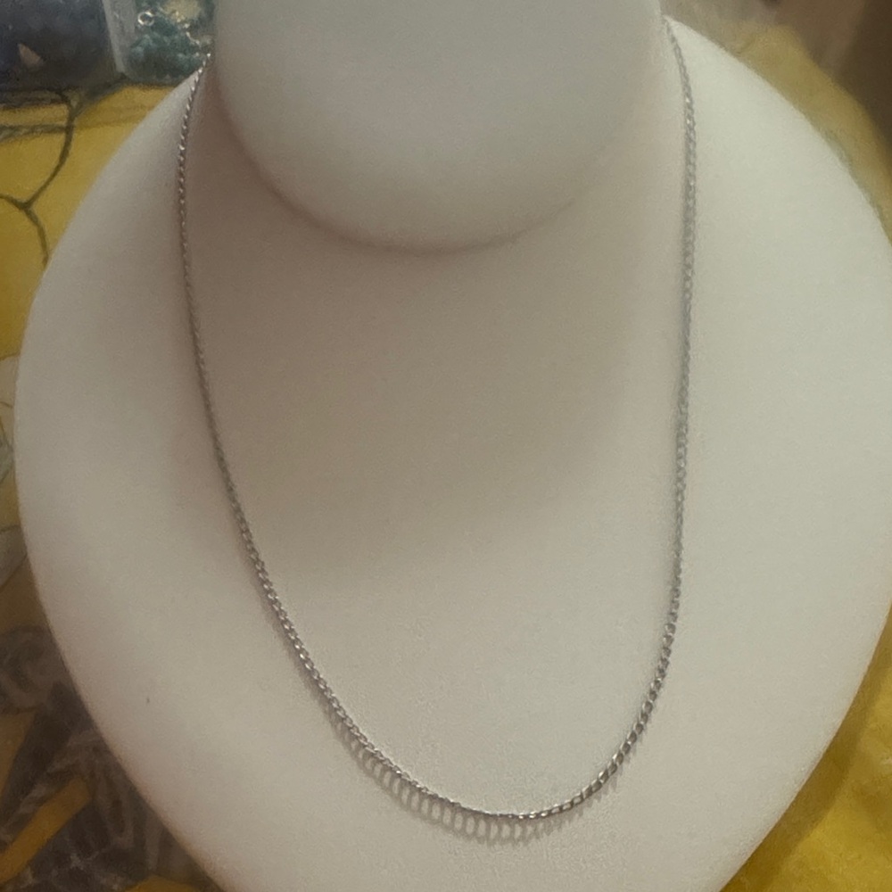 Classic Silver Tone Chain Necklace - Women's Jewelry